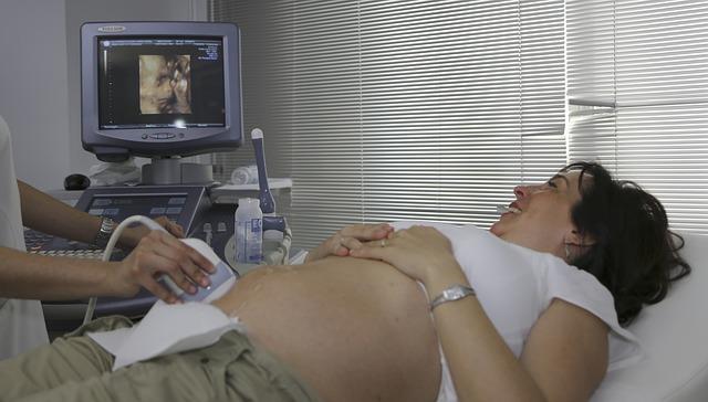 Controle pré-natal: características e importância 9