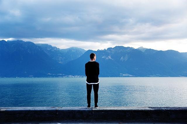 Medo de ficar sozinho: como superá-lo em 12 etapas práticas 3