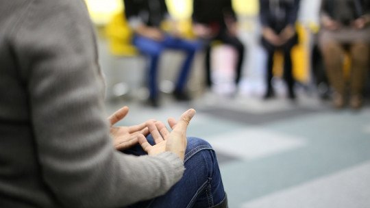 Como escolher entre terapia em grupo ou individual 1