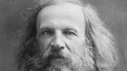 Dimitri Mendeleev: biografia do autor químico da tabela periódica 23