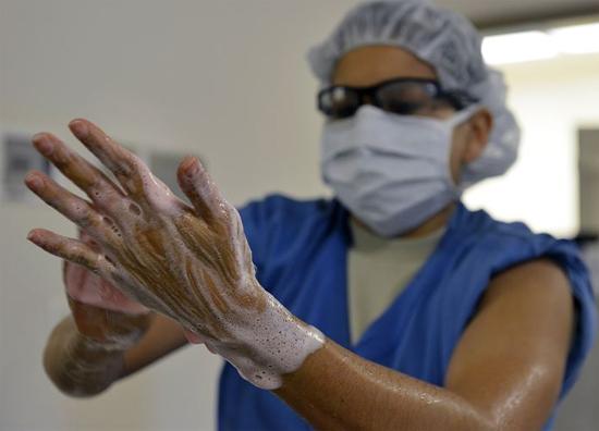 Lavagem Cirúrgica das Mãos: Objetivo e Procedimento 1