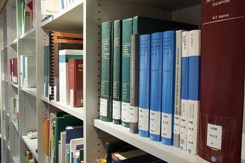 20 tipos de livros e suas características (com exemplos) 5