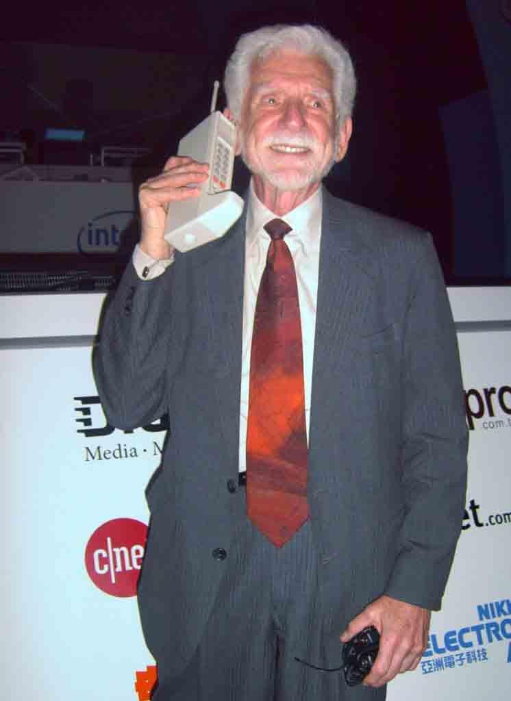 História e linha do tempo do telefone celular desde 1930 3