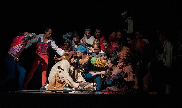 As 15 características do teatro mais importante 3