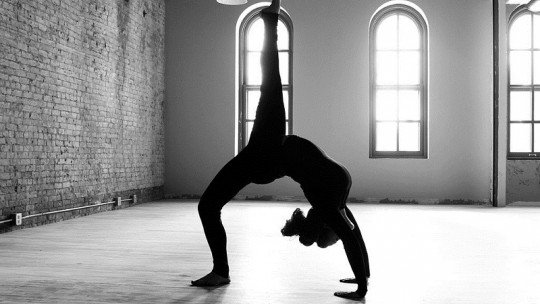Os 6 benefícios psicológicos do yoga 1