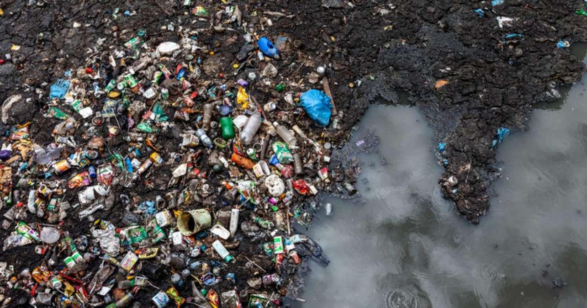 Inquinamento su terreni abbandonati