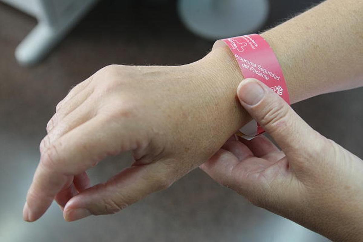 pulsera médica de alerta